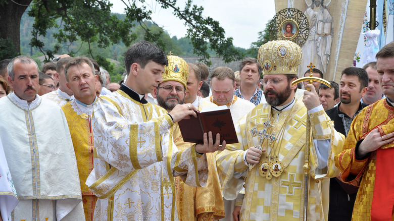 Sviatoslav Shevchuk celebrates liturgy, Ternopil, Ukraine