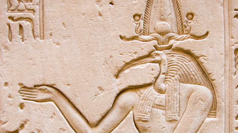 thoth ibis god carving