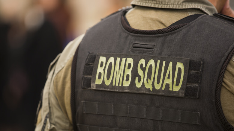 bom squad vest