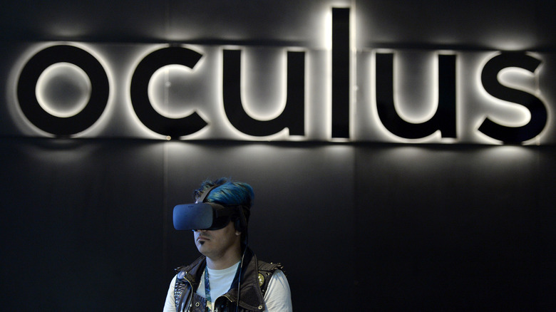 Oculus Rift sign with a user