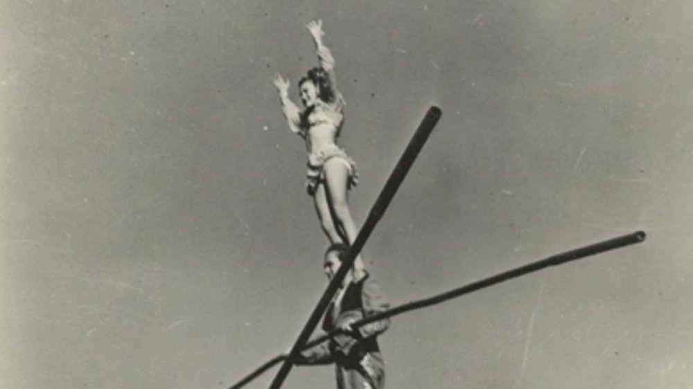 Carla Wallenda performing in her youth