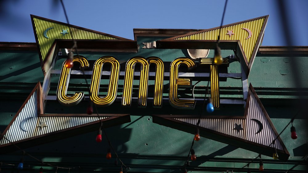 Comet Ping Pong sign