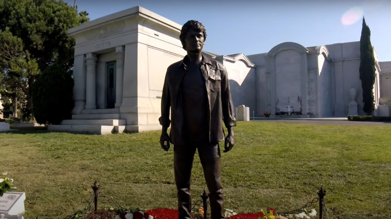 Anton Yelchin statue