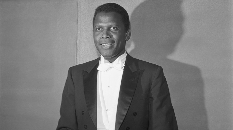 Sidney Poitier smiling, 1964