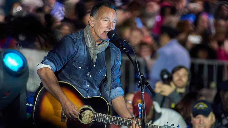 Bruce Springsteen performing at a Hilary Clinton rally