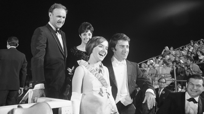 Gene Hackman, Dustin Hoffman and their spouses at the Academy Awards