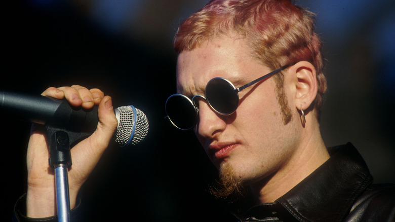 Layne Staley performing at Lollapalooza in 1993