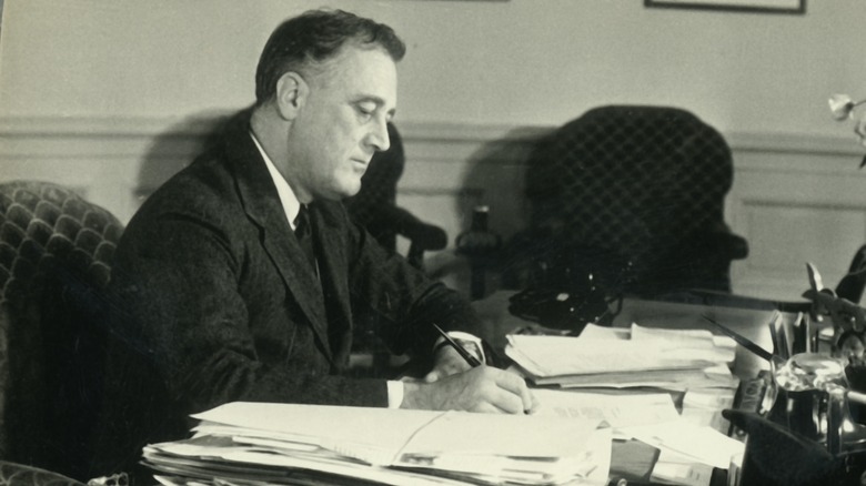 FDR at desk in the White House