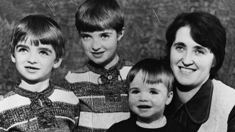 Gallagher family young picture