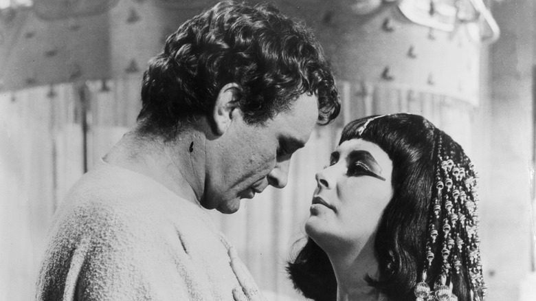 Elizabeth Taylor Richard Burton and as Cleopatra and Marc Antony 