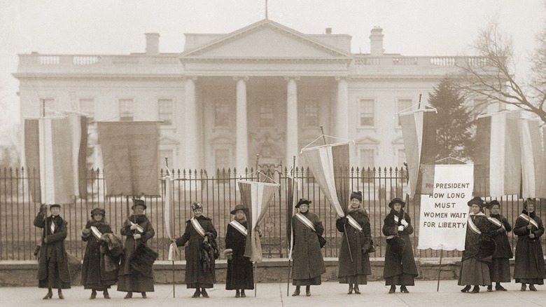 Suffragists outside the White House