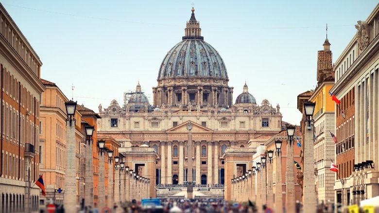 St. Peter's Basilica front