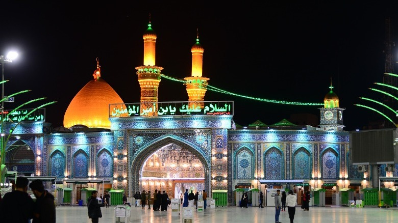 Husayn Shrine in Karbala at night