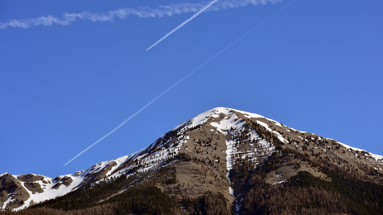 Sky over crash site of Germanwings flight 9525