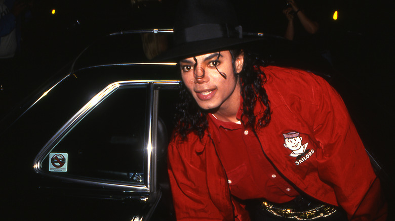 Michael Jackson exiting car