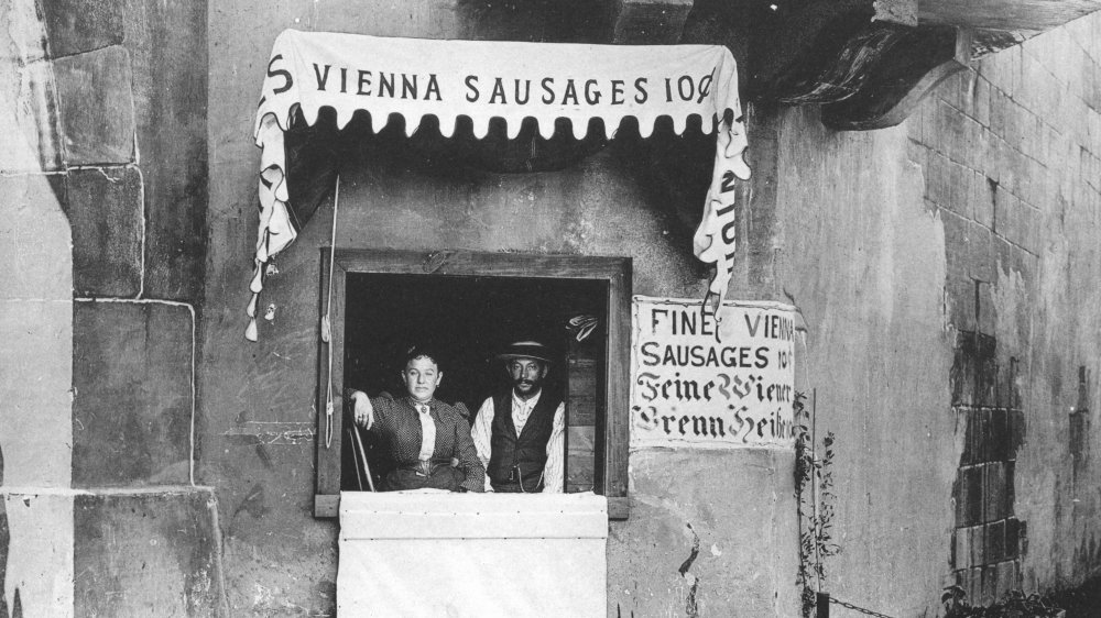 Vienna Sausage vendors at the 1893 World's Fair