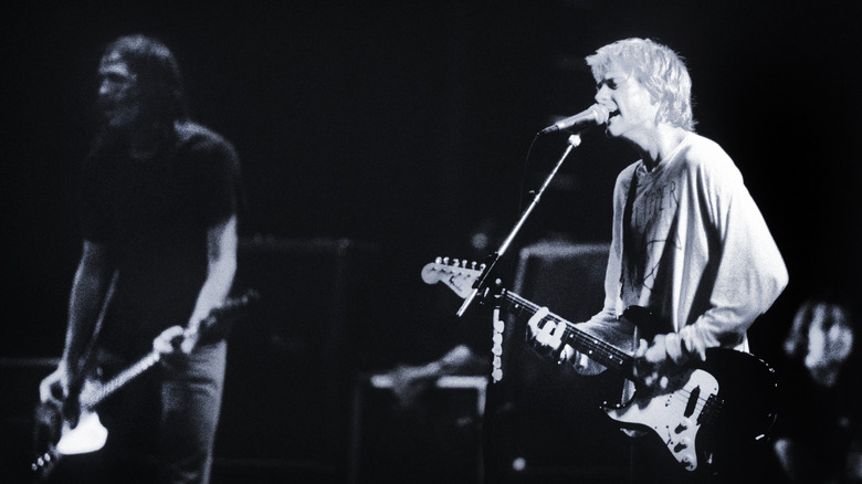 Nirvana performing in 1992