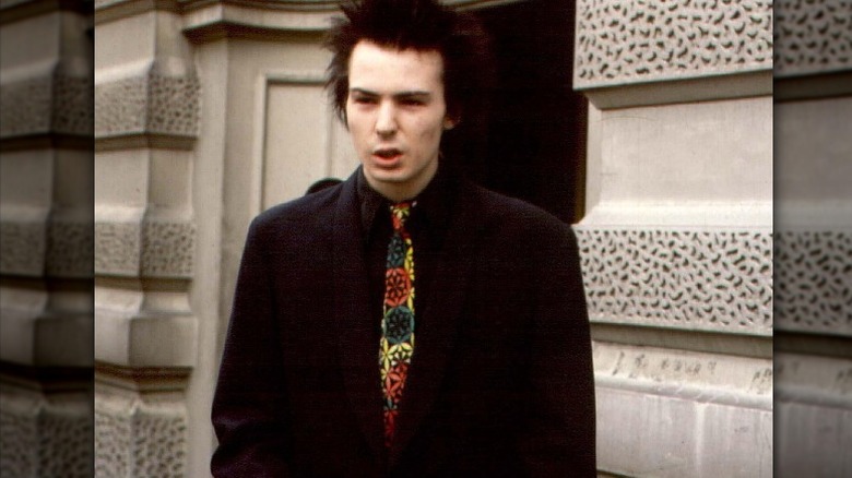 Sid Vicious sneering