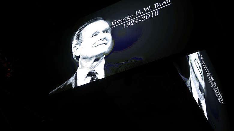 A display pays tribute to George Bush