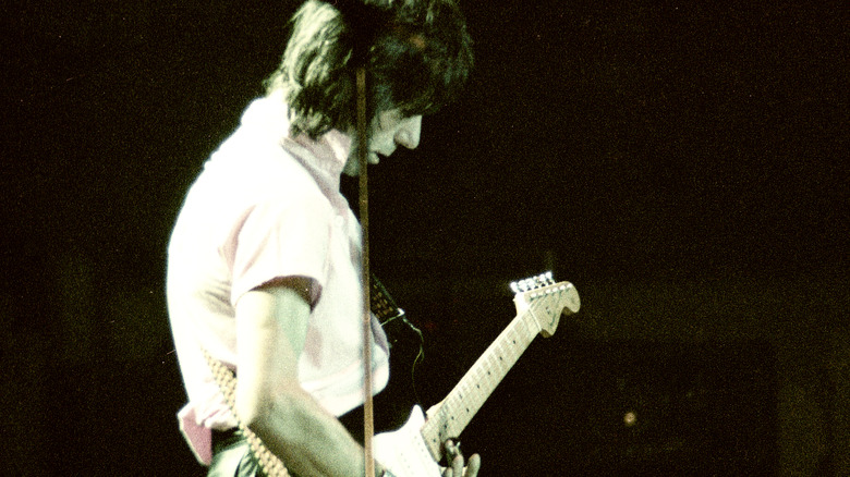 Jeff Beck performing live