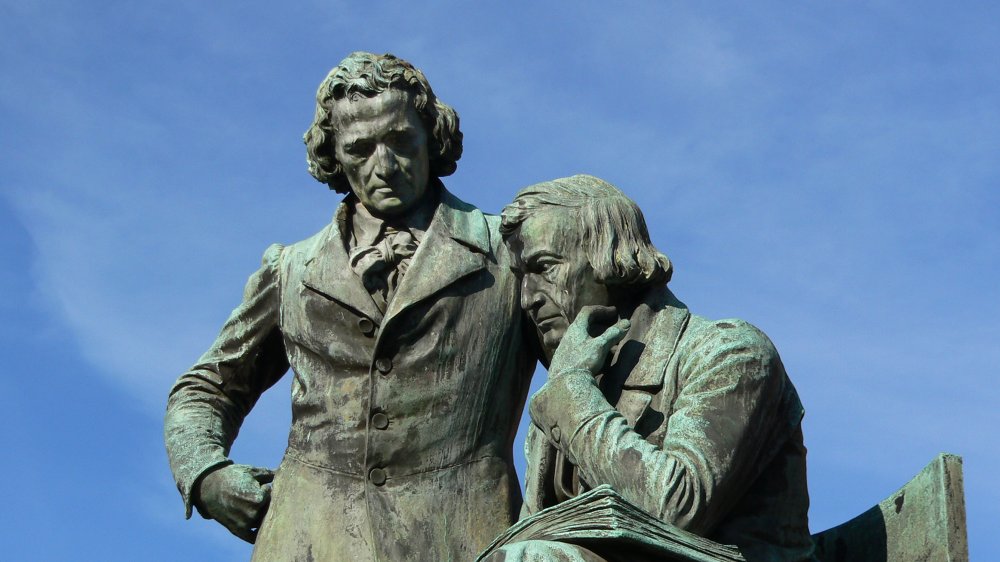 A statue of The Brothers Grimm
