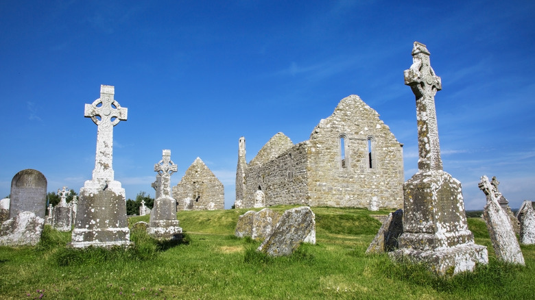 Clonmacnoise Monastery, Shannon, Ireland