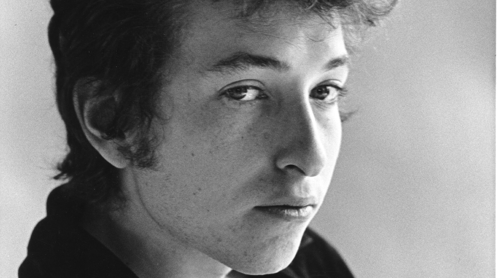 Bob Dylan Age, Bio, Birthday, Family, Net Worth National Today ...