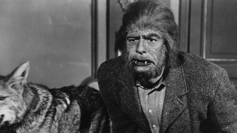 Glenn Strange as a wolfman