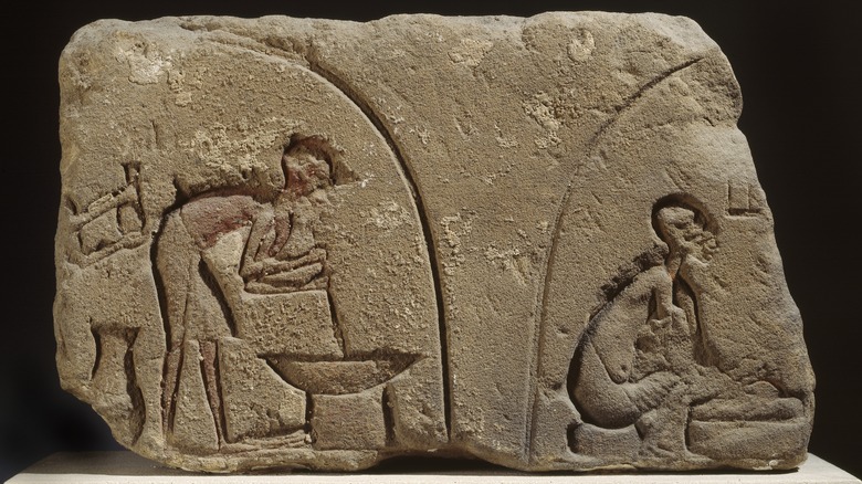 Sandstone relief of breadmaking