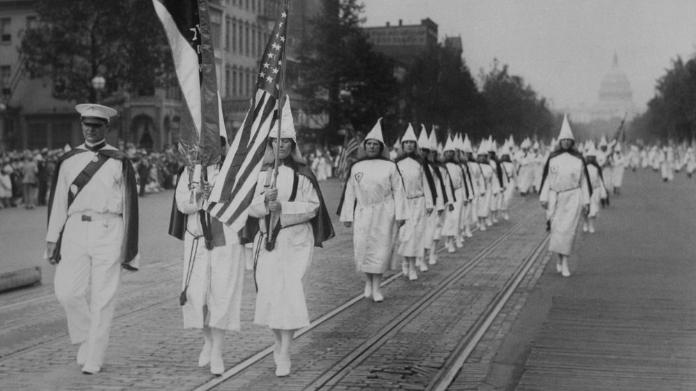 Female KKK members