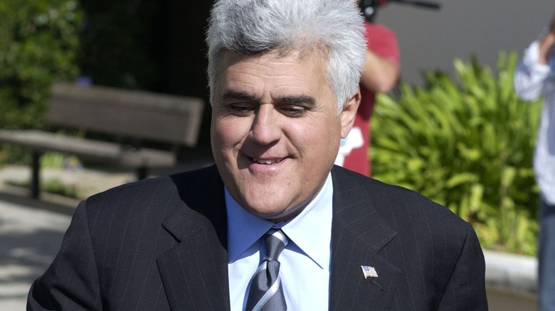 Jay Leno leaving courtroom after testifying for Michael Jackson