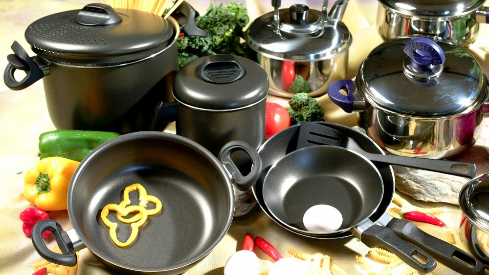 Teflon cookware