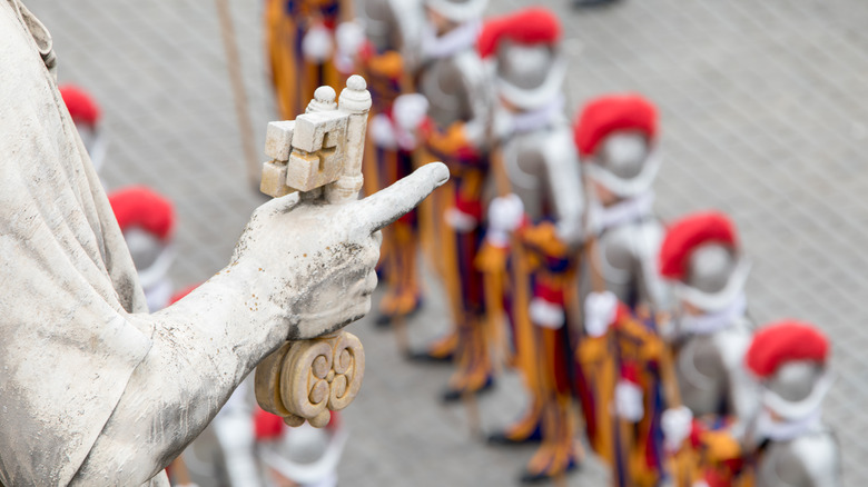 swiss guard in the vatican