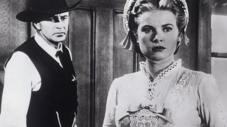 Still from High Noon with Gary Cooper and Grace Kelly