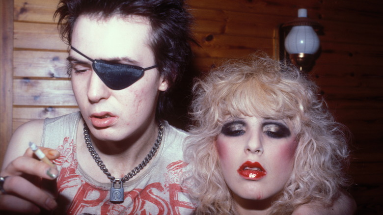 Sid and Nancy looking high