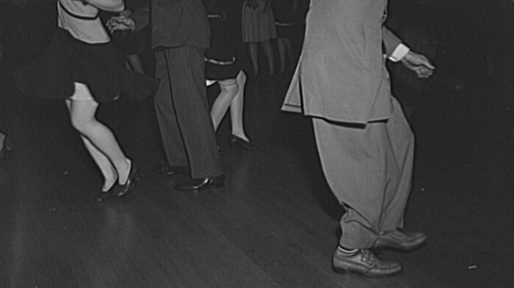 Lancaster, Pennsylvania. Company dance given in Moose Hall by employees of the Hamilton Watch Company so that new employees might get acquainted. Zoot suits and jitterbugs