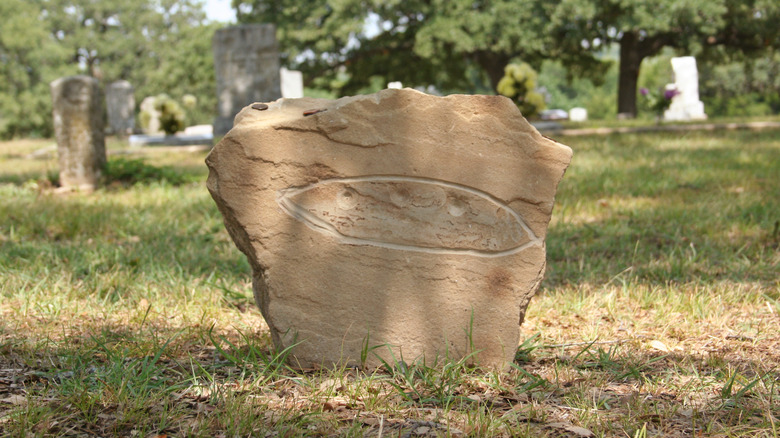 Alien grave Aurora, Texas