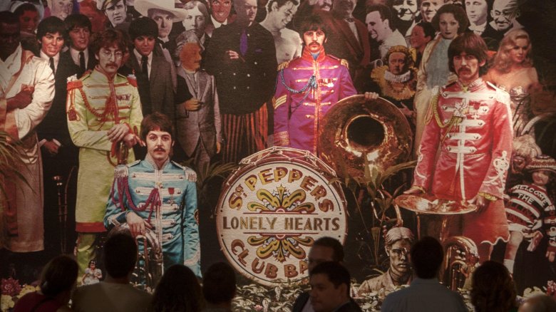 beatles sgt peppers lonely heart club band