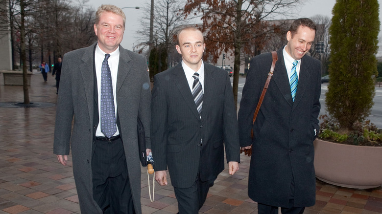 Blackwater guard Nicholas Slatten leaving court with his lawyer