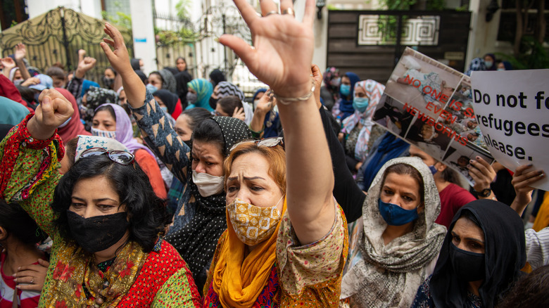 Afghan women protesting