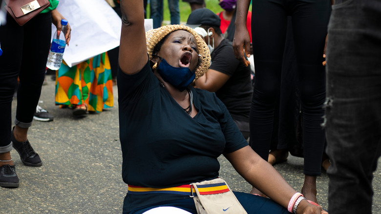 Nigeria woman protesting