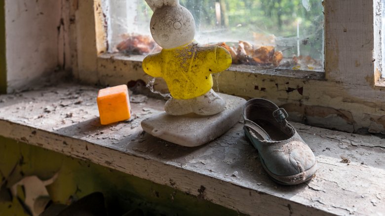 Chernobyl, abandoned school