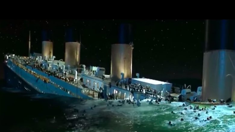 Titanic sinking