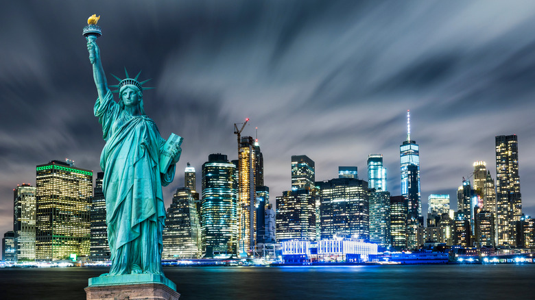  Statue of Liberty with Manhattan background