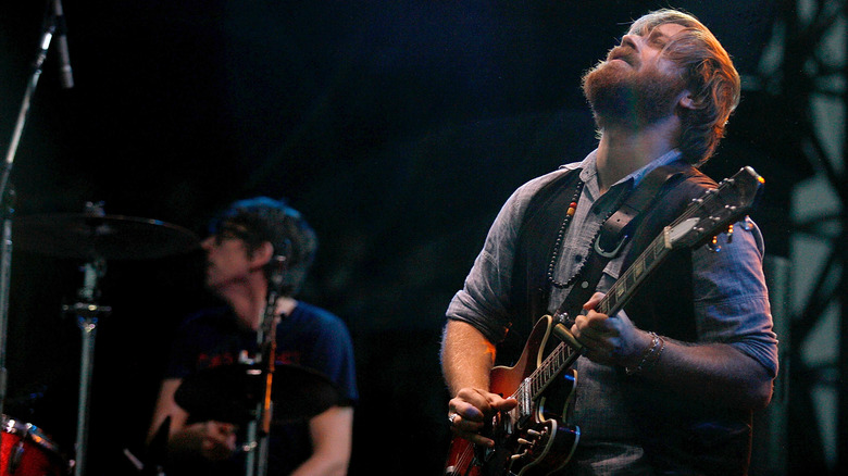 Black Keys performing drums and guitar