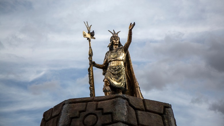 Statue of Manco Capac, founder of Inca empre