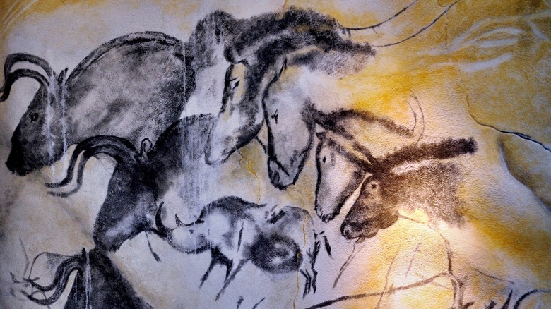 Chauvet cave horse rhinoceros