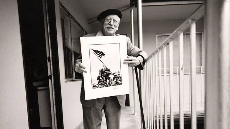 Joe Rosenthal holding famous photo