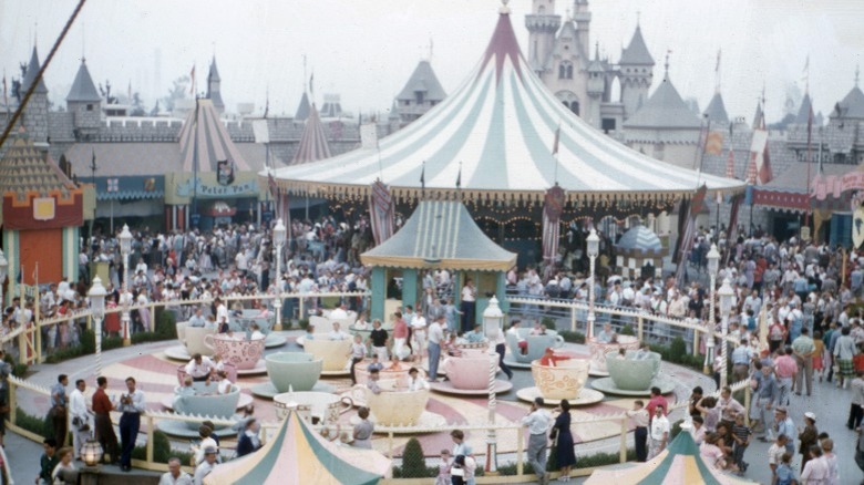 Disneyland teacups ride 1956