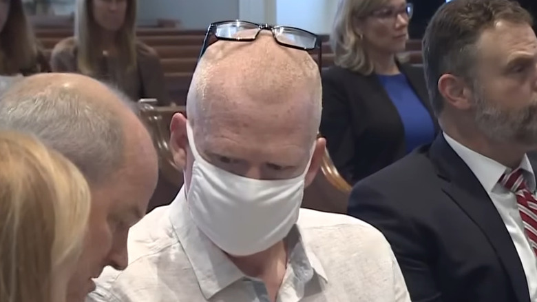 Alex Murdaugh listening in court white mask and shirt